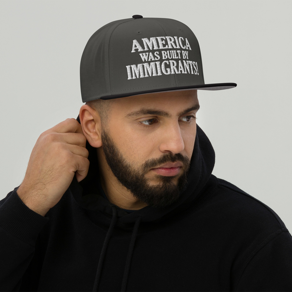 AMERICA WAS BUILT BY IMMIGRANTS  SNAPBACK CAP/Black/Charcoal gray/Charcoal gray