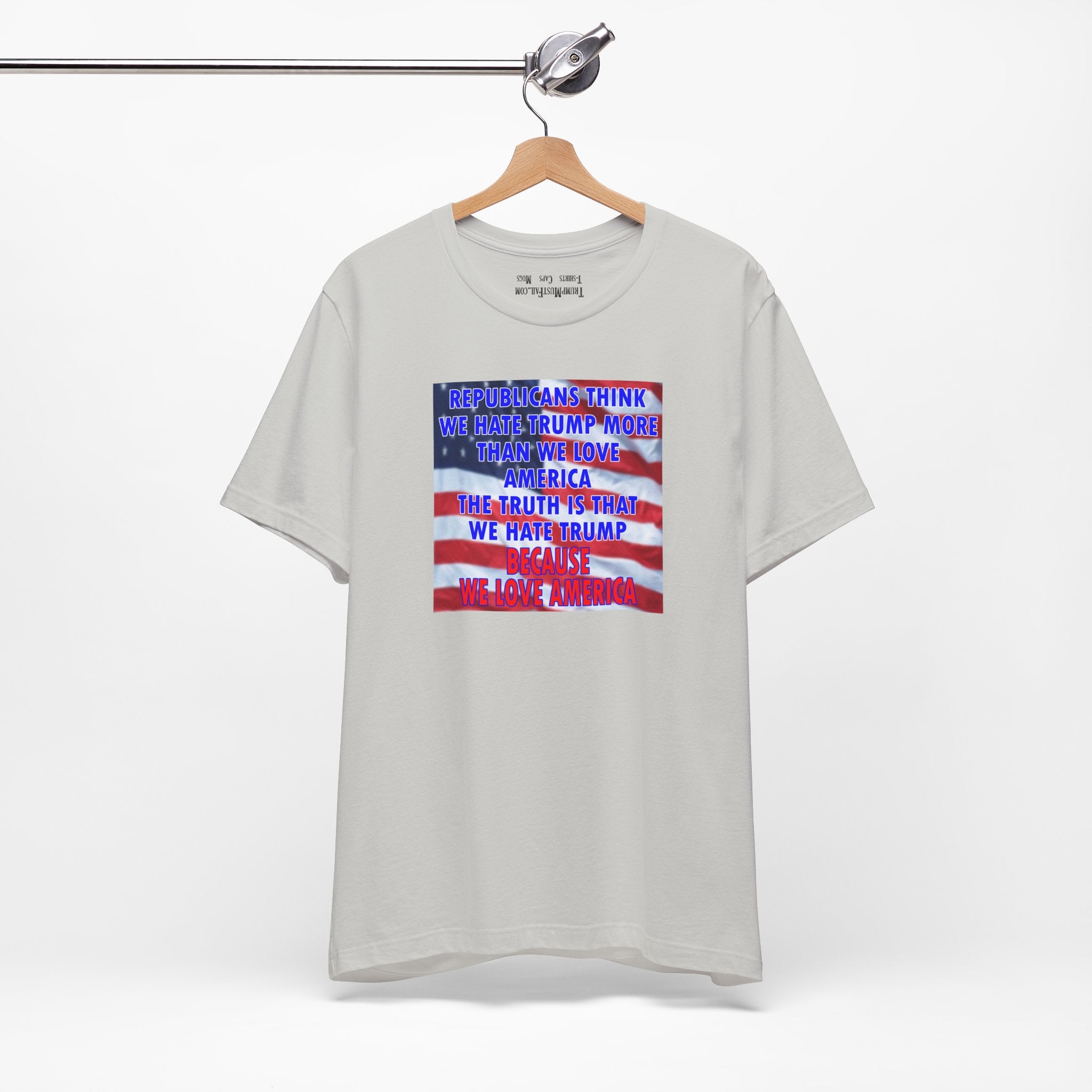 BECAUSE_WE_LOVE_T-shirt/silver