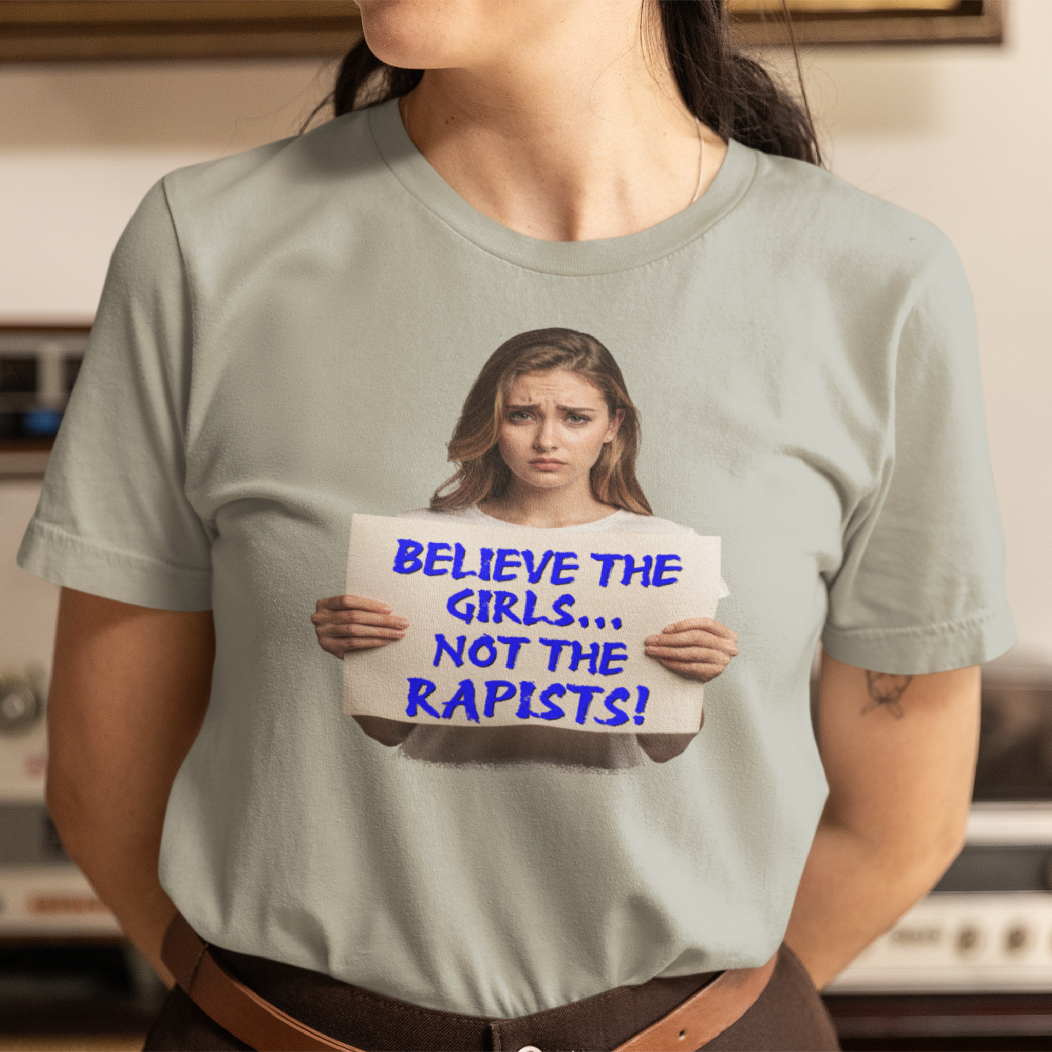 BELIEVE THE GIRLS T-SHIRT/ATHLETIC HEATHER