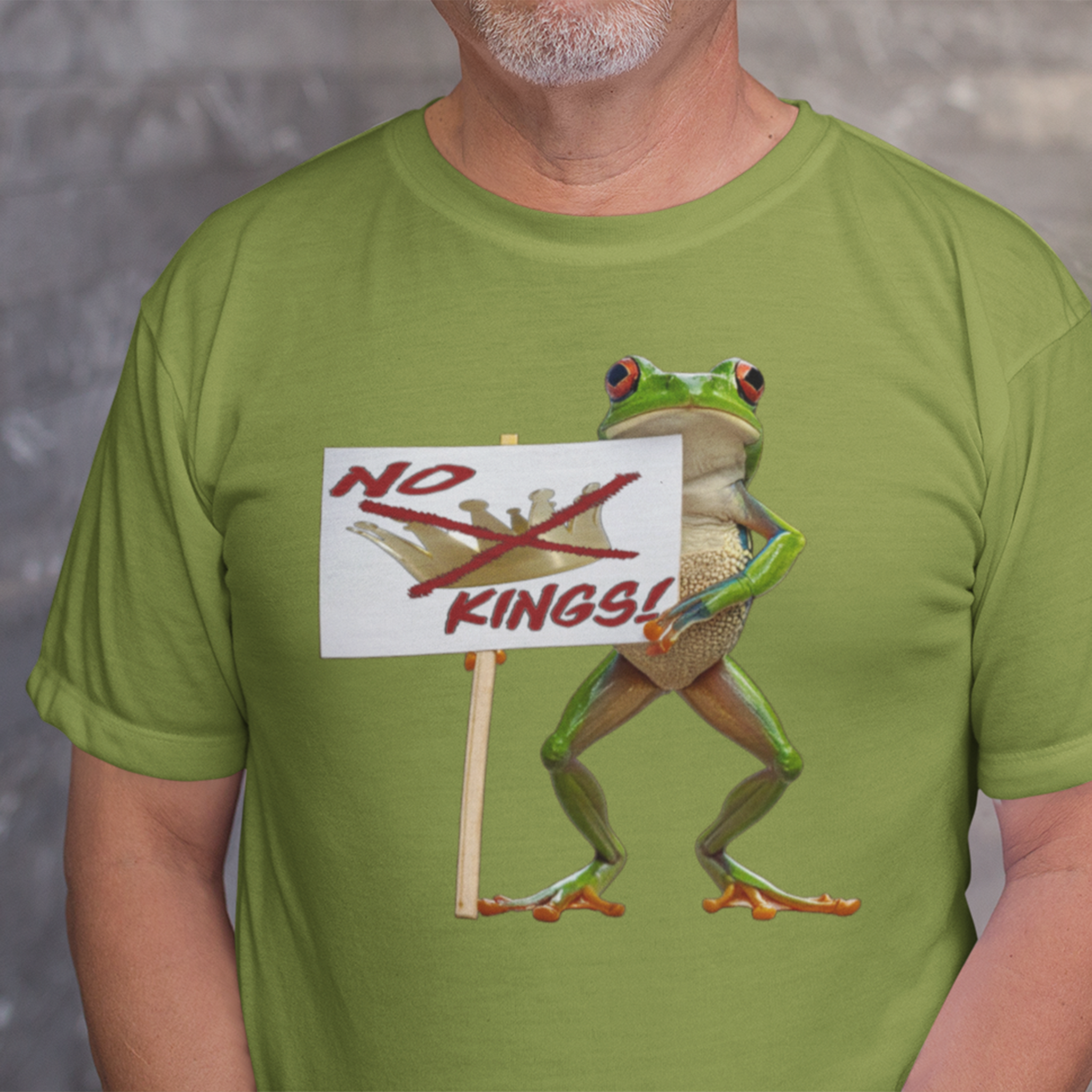 FROGS NO KINGS T-SHIRT/HEATHER GREEN