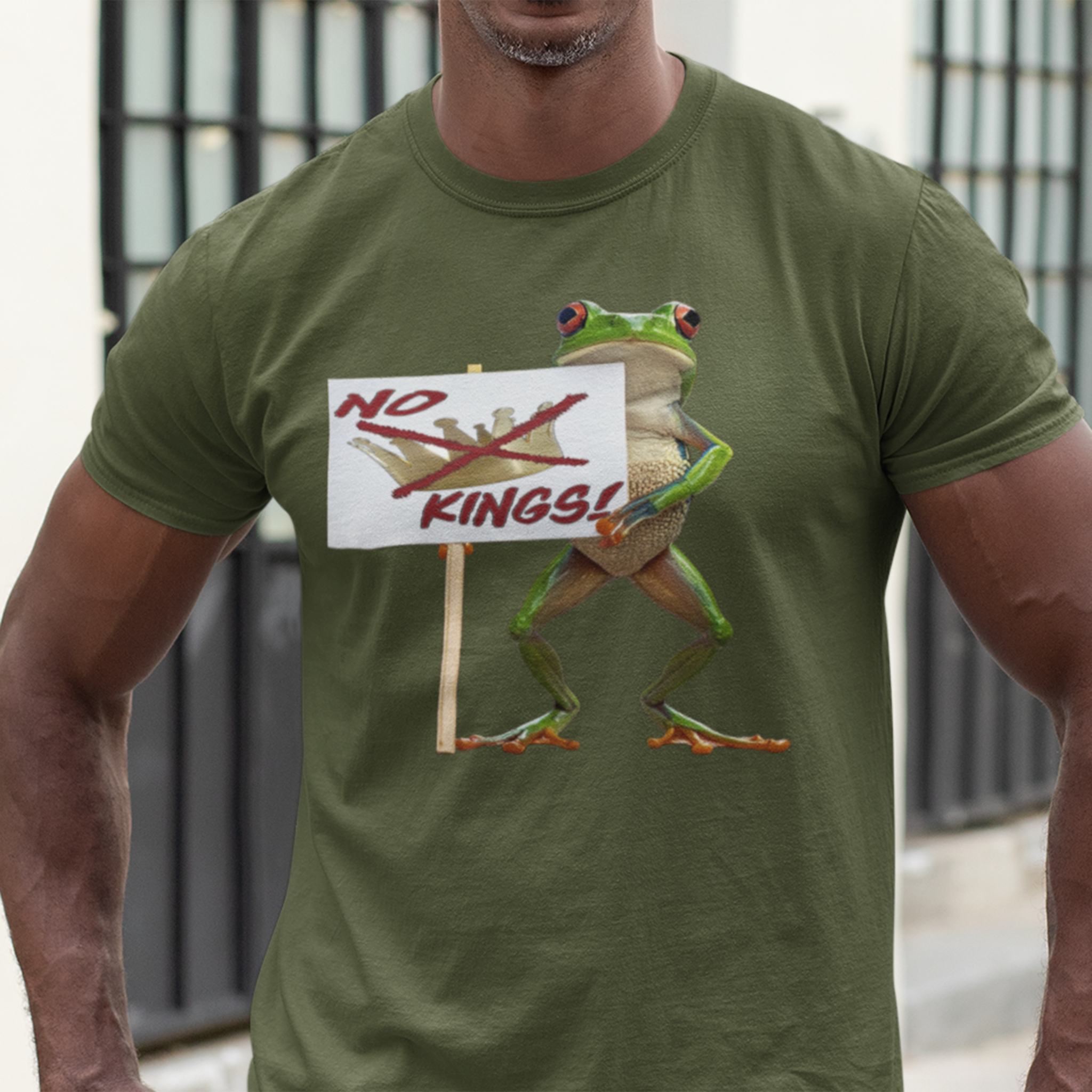 FROGS NO KINGS T-SHIRT/OLIVE