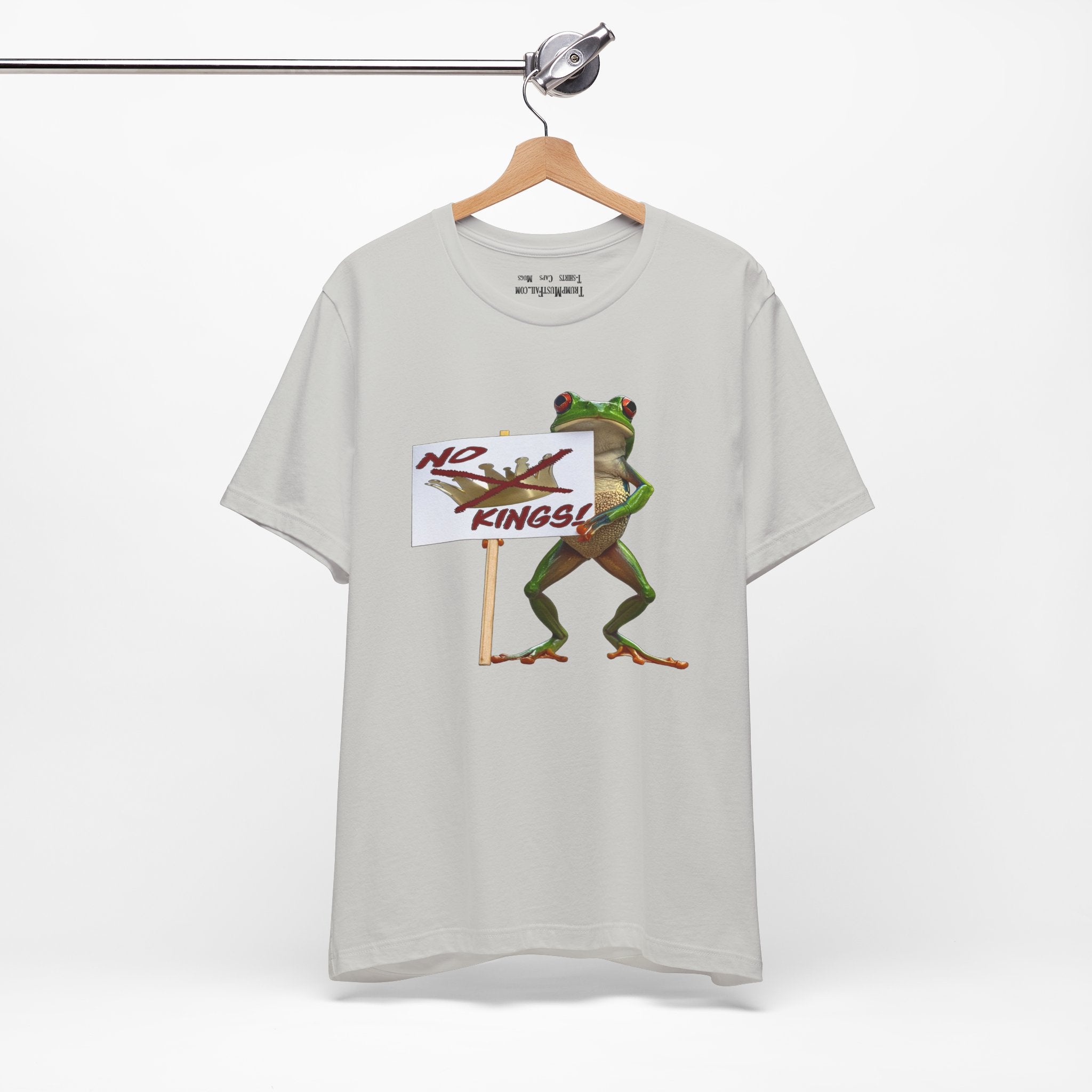 FROGS NO KINGS T-SHIRT/SILVER