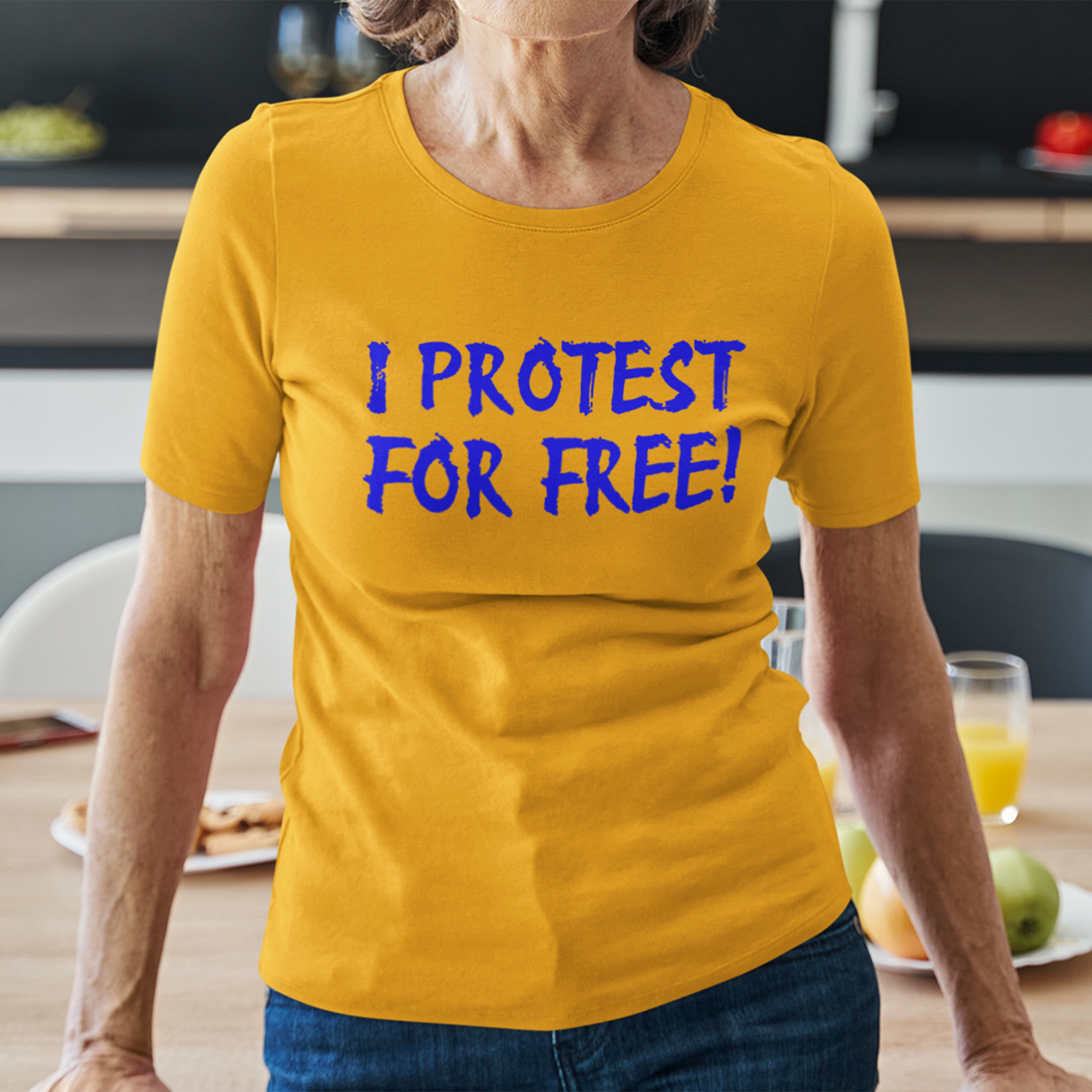 I PROTEST FOR FREE T-SHIRT/GOLD