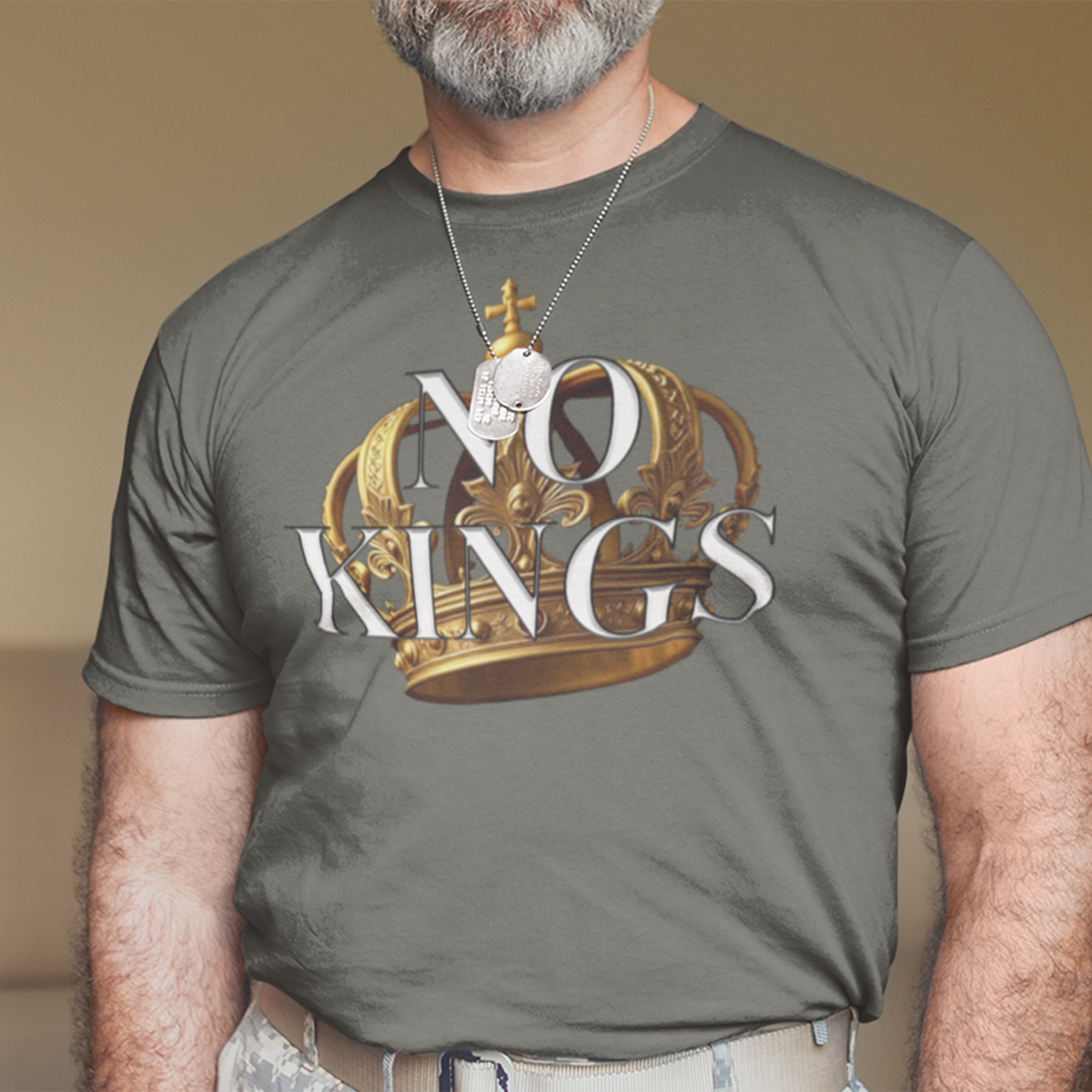 NO KINGS CROWN T-SHIRT/ARMY