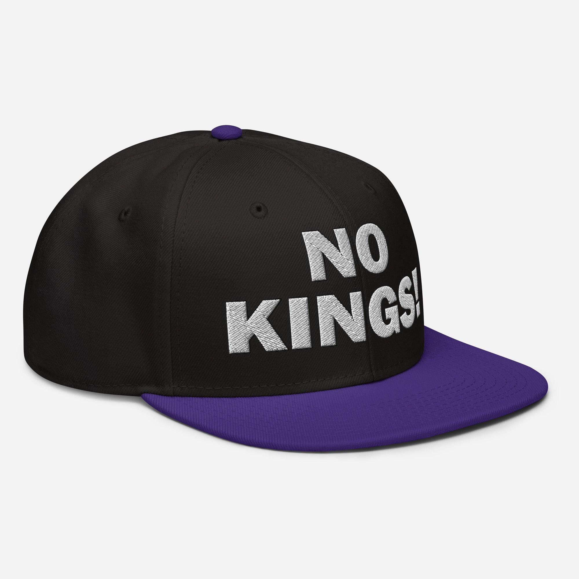 NO KINGS SNAPBACK CAP/Purple/Black/Black