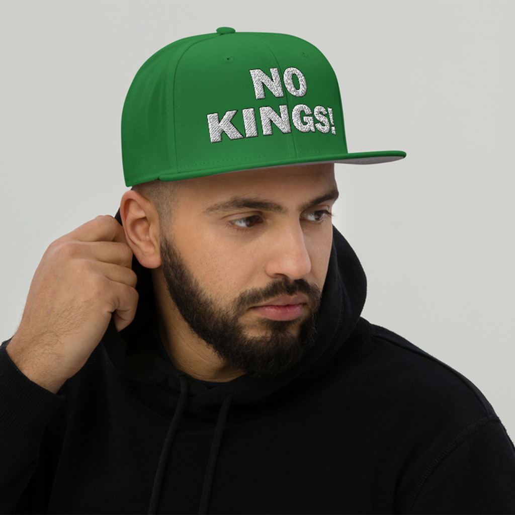 NO KINGS SNAPBACK CAP/Kelly green