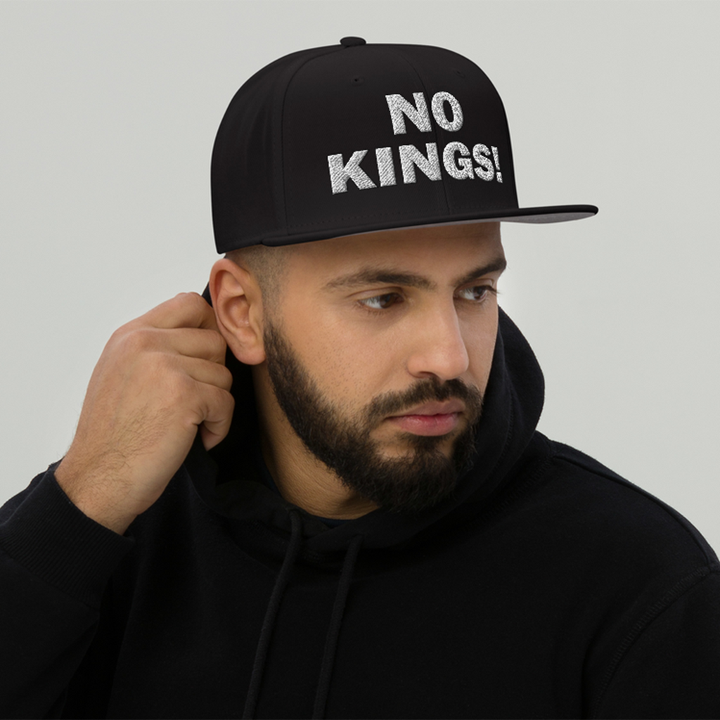 NO KINGS SNAPBACK CAP/Black