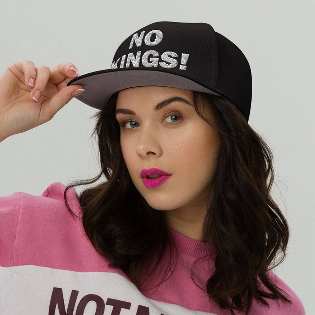 NO KINGS SNAPBACK CAP/Black