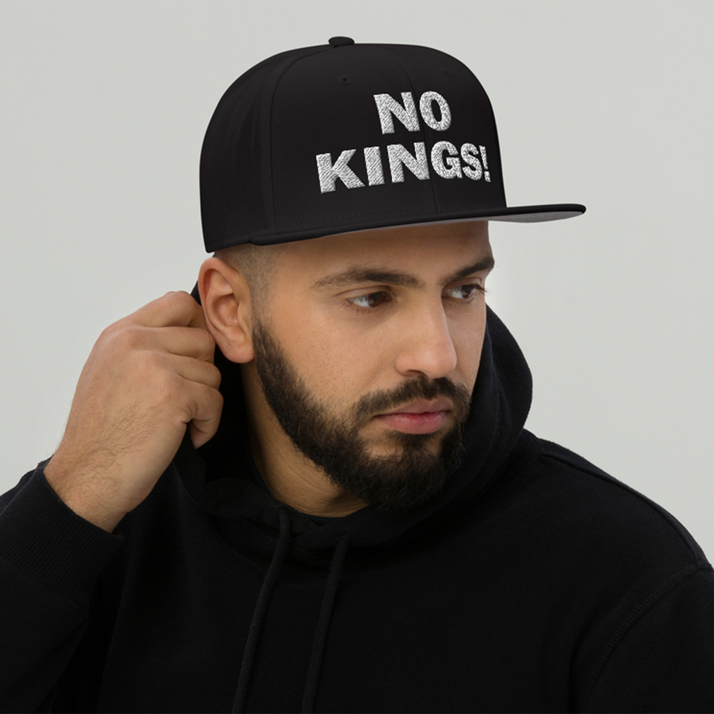NO KINGS SNAPBACK CAP/Black
