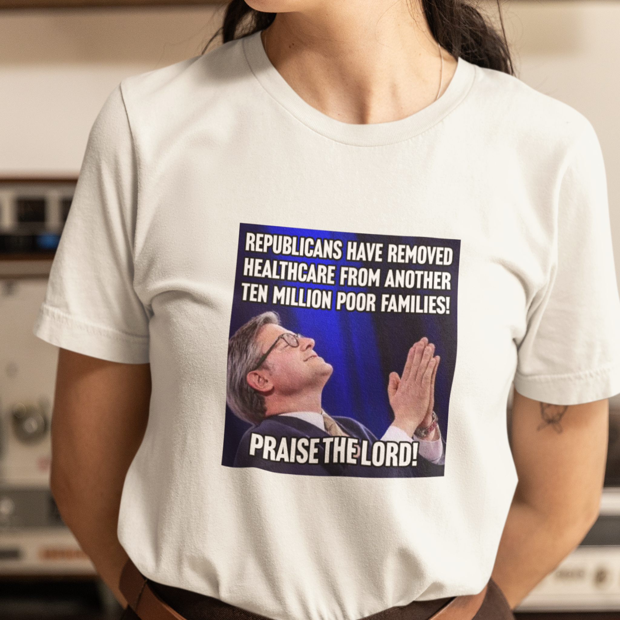 PRAISE THE LORD T-SHIRT/WHITE
