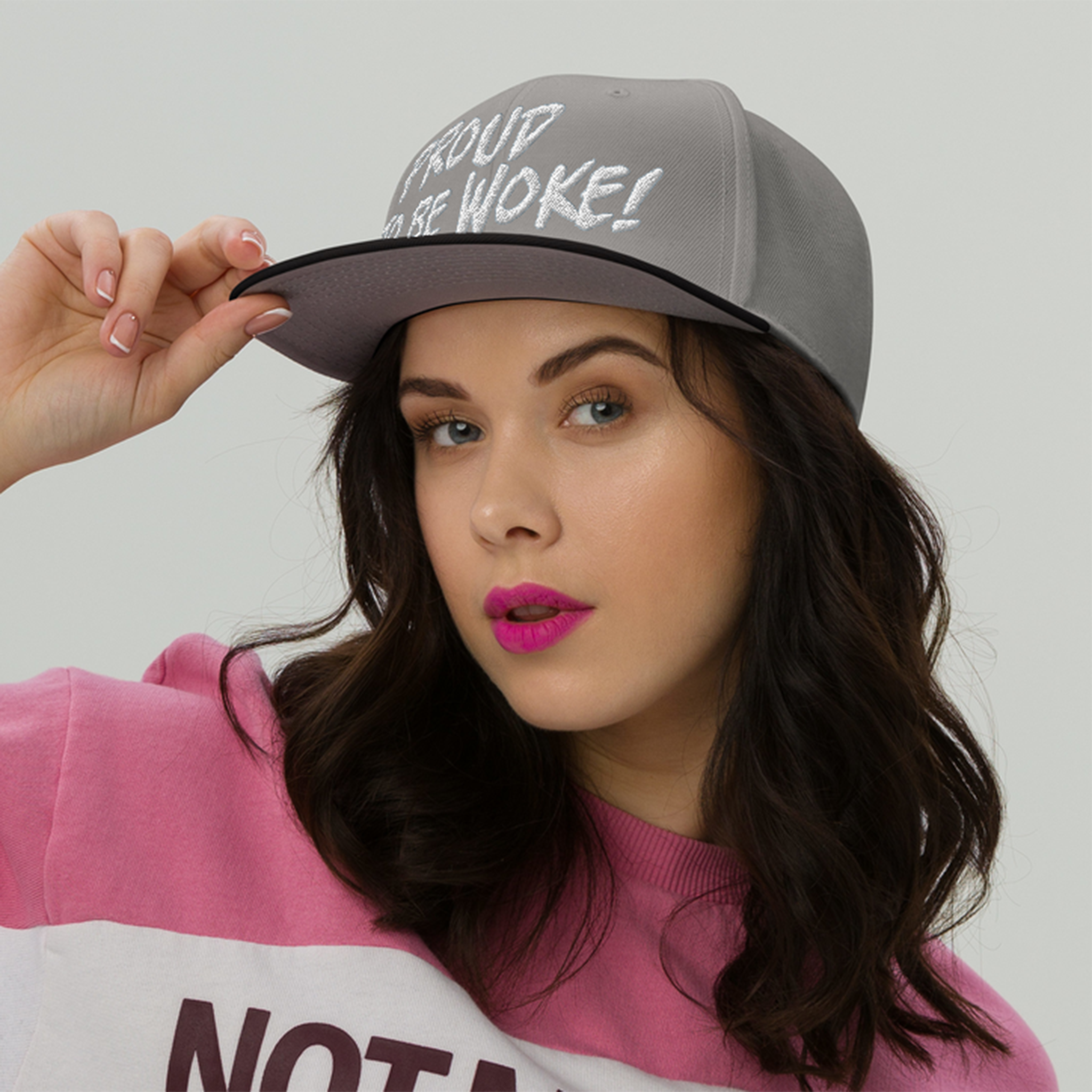 PROUD TO BE WOKE SNAPBACK CAP/
Black/Gray/Gray