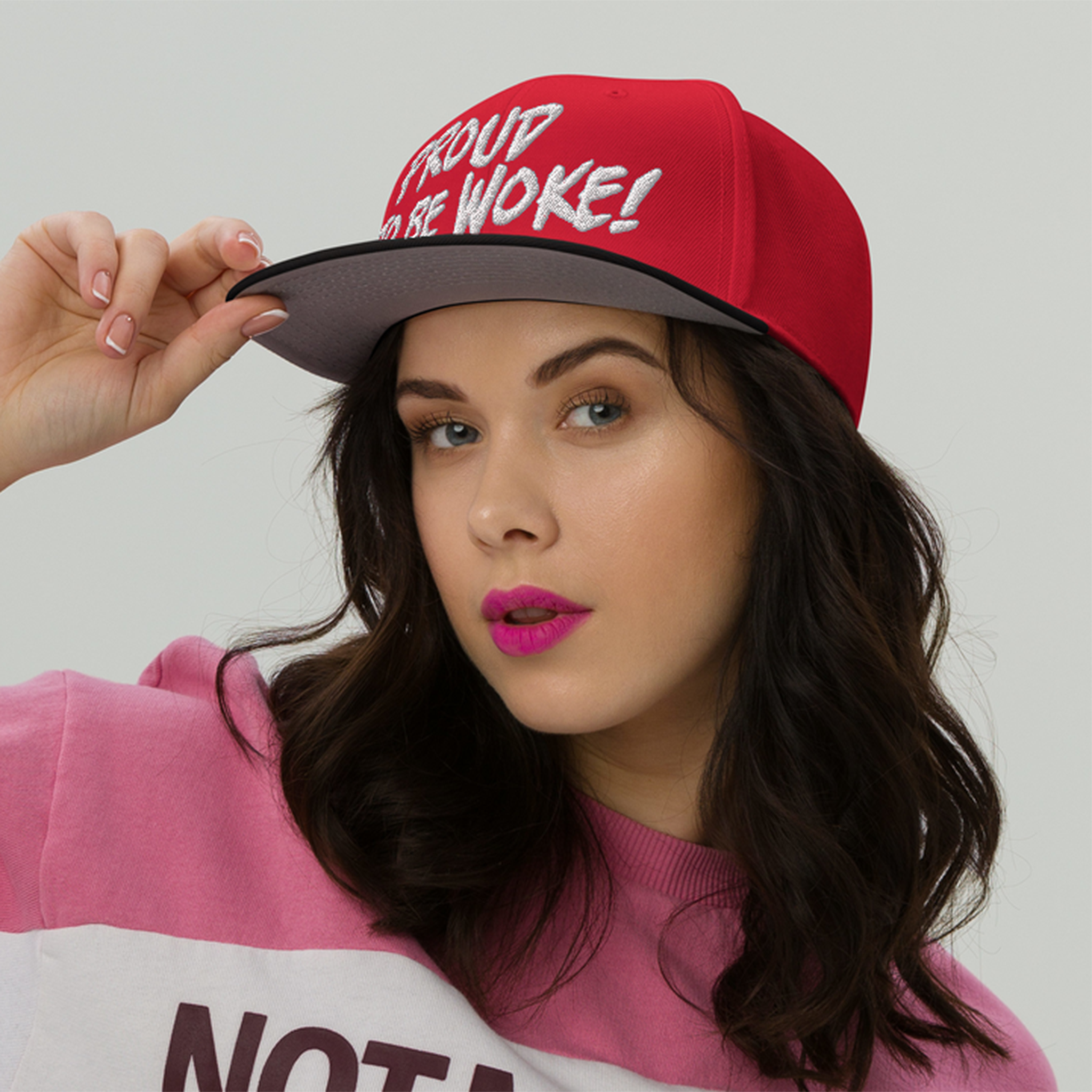 PROUD TO BE WOKE SNAPBACK CAP/
Black/Red/Red