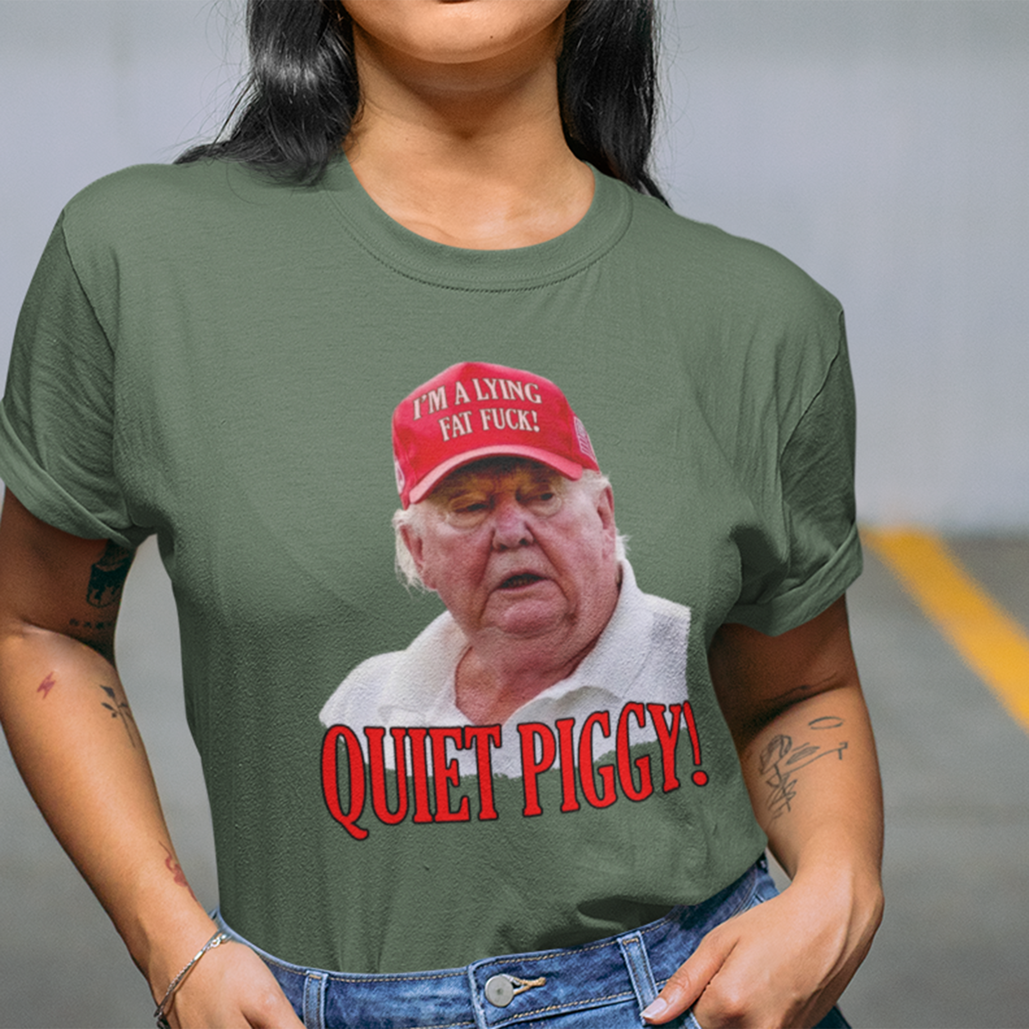 QUITE PIGGY T-SHIRT/MILITARY GREEN