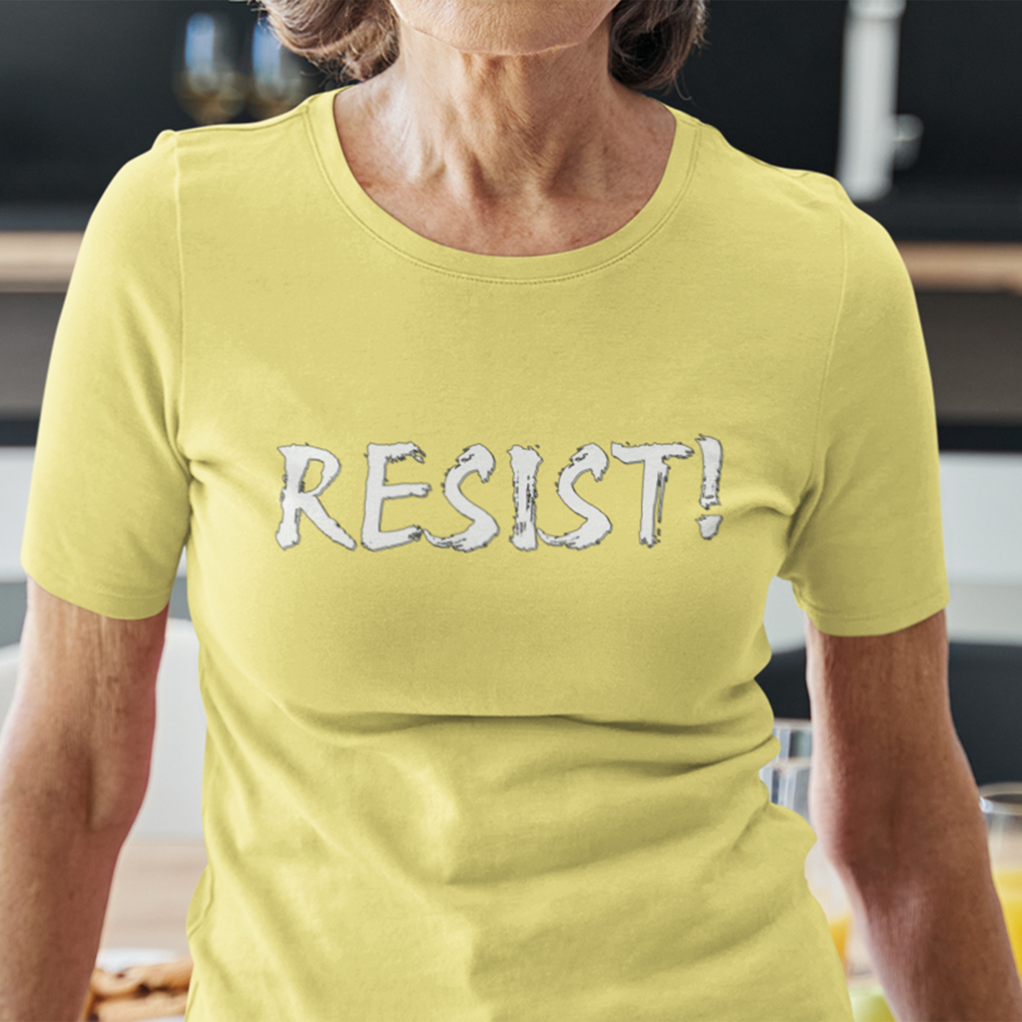 RESIST WHITE  T-SHIRT/YELLOW