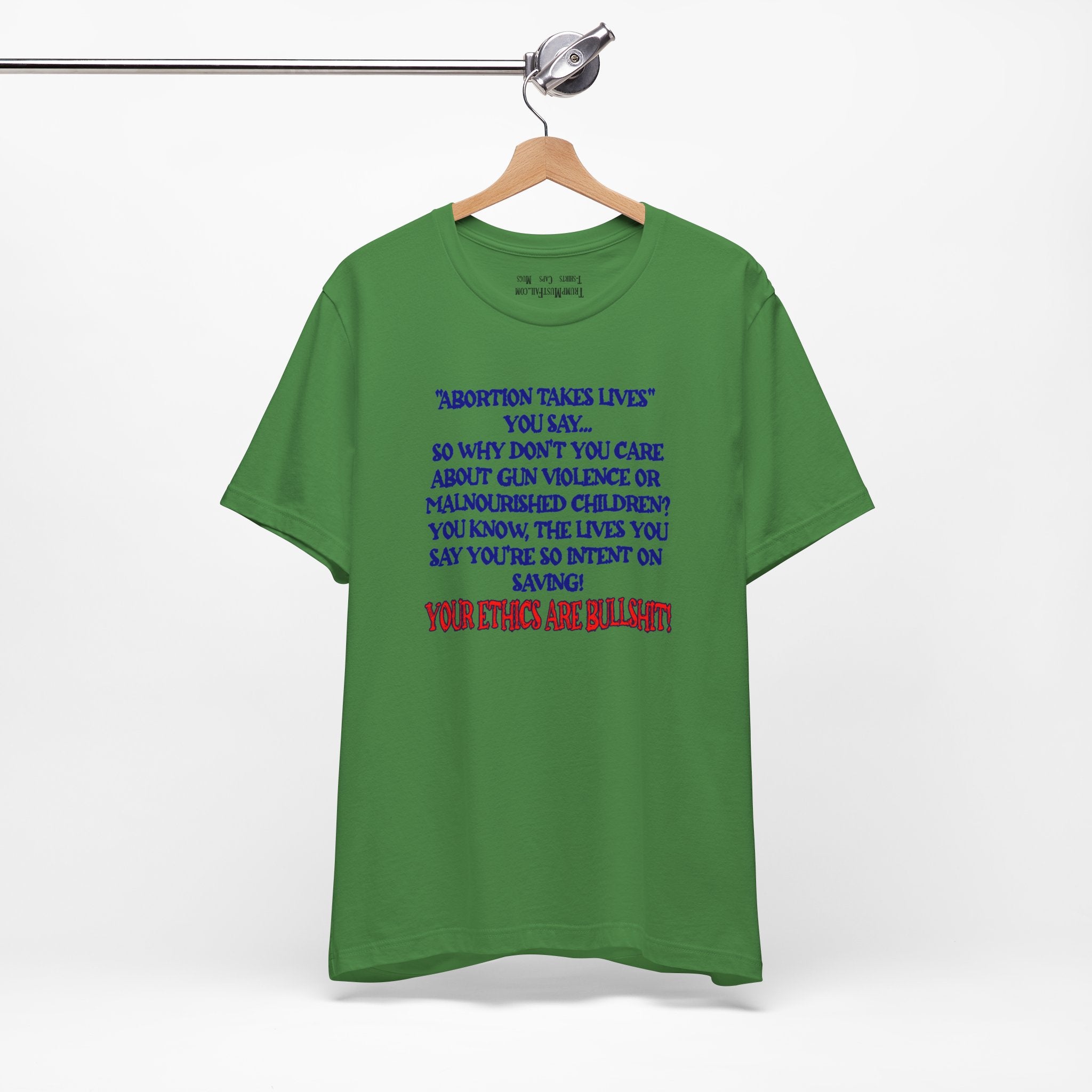 SAVING LIVES T-SHIRT/LEAF