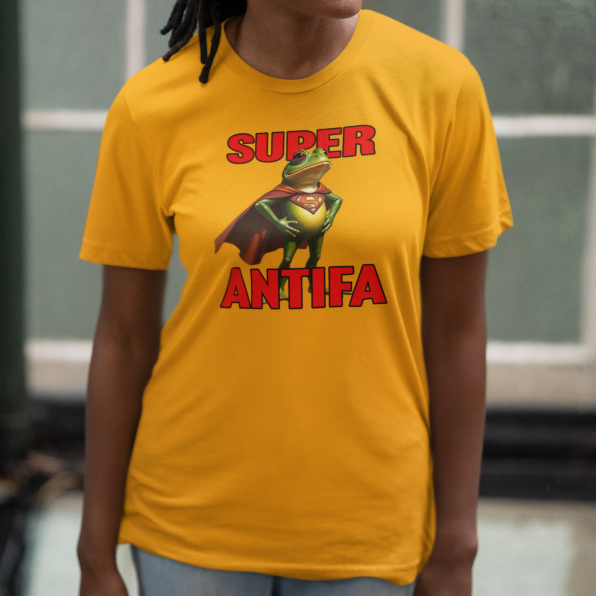 SUPER ANTIFA T-SHIRT/GOLD