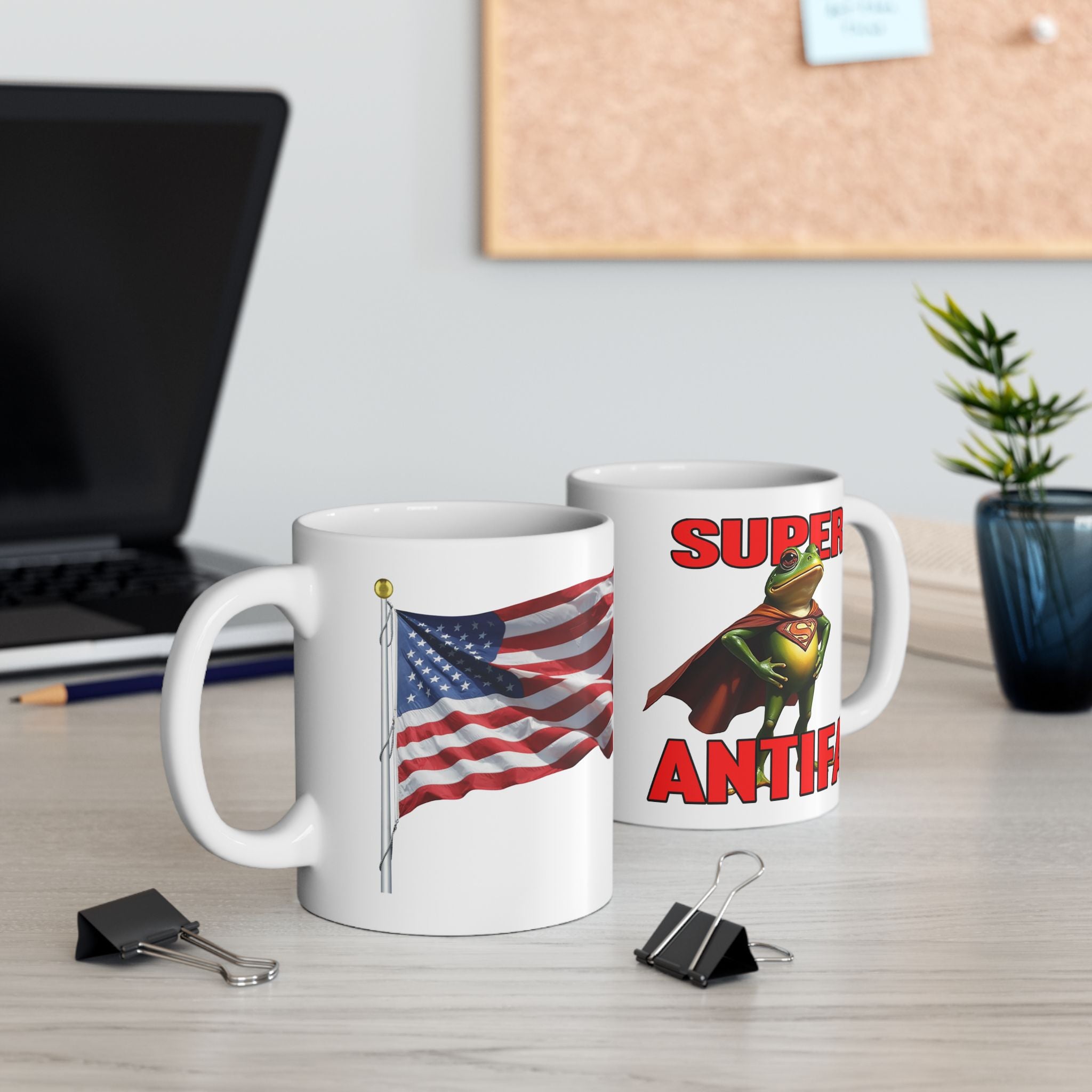 SUPER ANTIFA CERAMIC MUG/WHITE