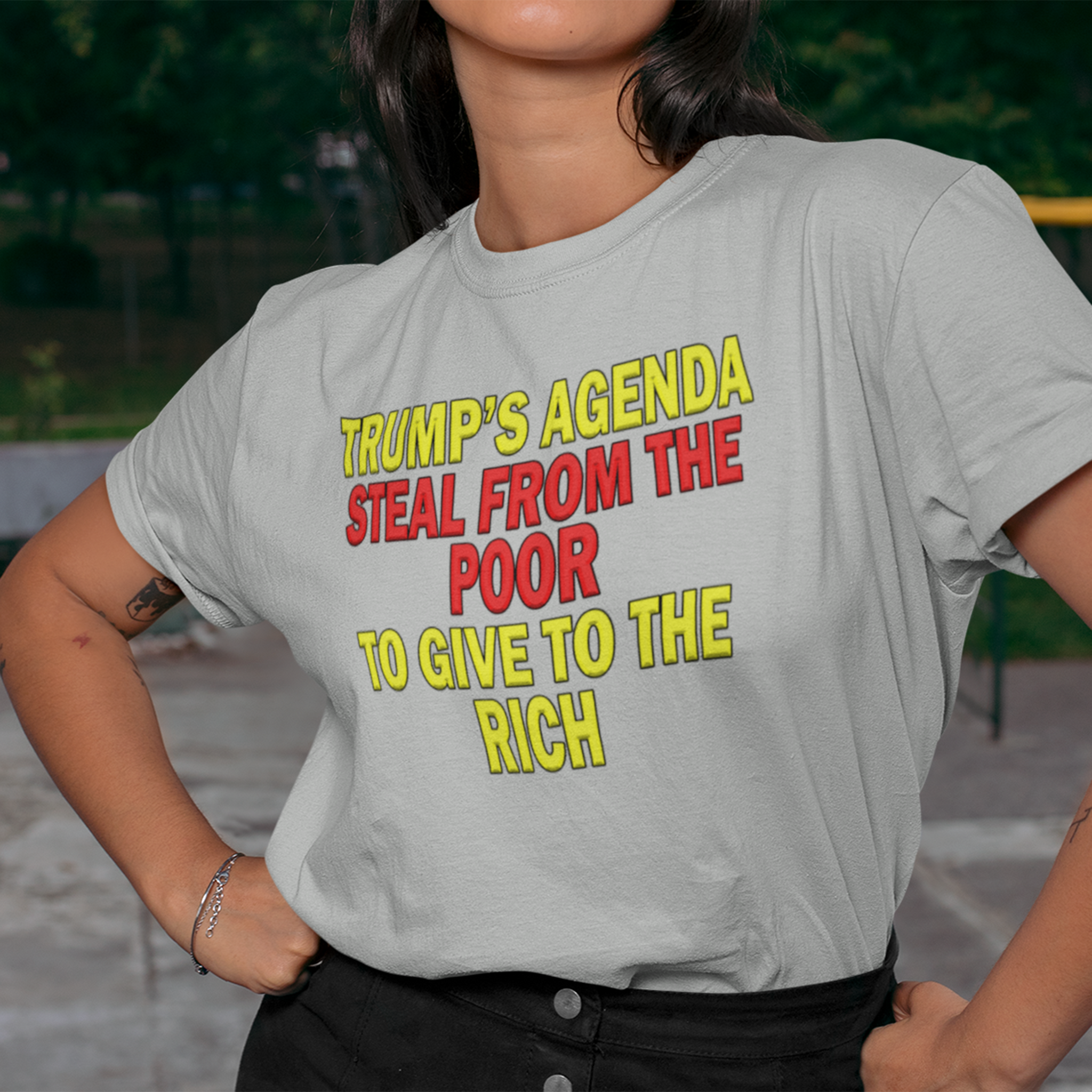TRUMP'S AGENDA T-SHIRT/SILVER